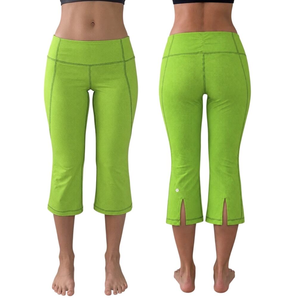 Lululemon Athletica Size6 Lime Green Cropped Flare Yoga Split Hem Capri Leggings